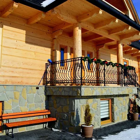 アパート U Kromki