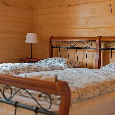 U Kromki 아파트 *